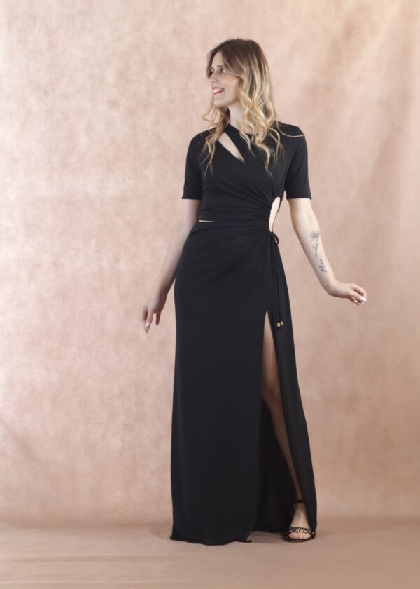 VESTIDO COM RECORTES PRETO