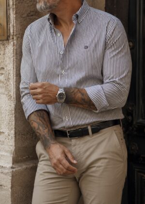 CAMISA RISCA SLIM FIT CASTANHO