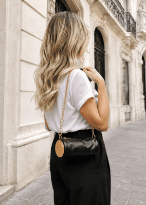 MALA DE OMBRO COURO LANÇA PERFUME