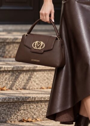 MALA CASTANHO LOVE MOSCHINO